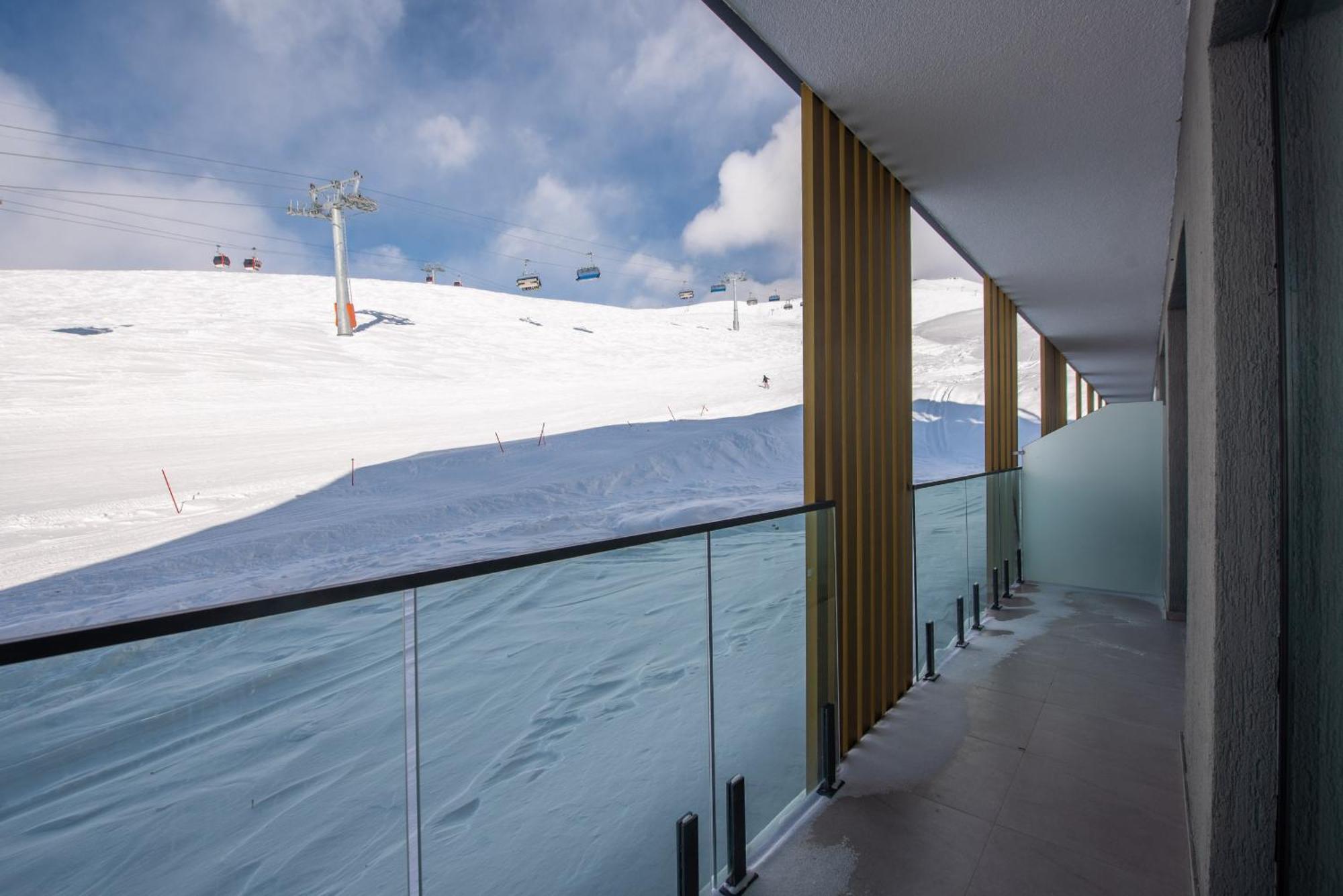Gudauri Atrium Aparthotel Exteriér fotografie